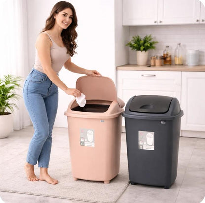 30L Swing Lid Trash Can with Odor Control – Pink & Grey | سلة مهملات 30 لتر بغطاء متأرجح – وردي وأزرق رمادي